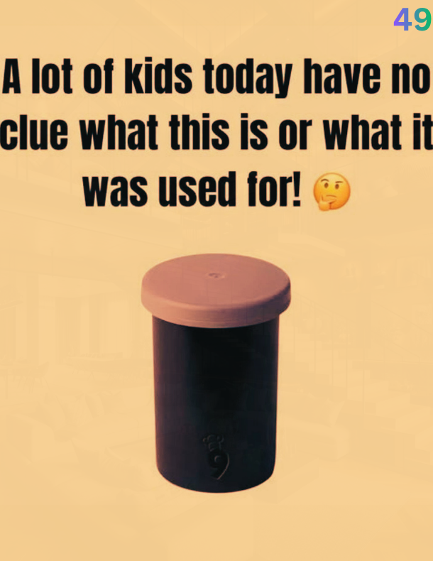 The Tiny Plastic Container Many People Refuse to Throw Away 4